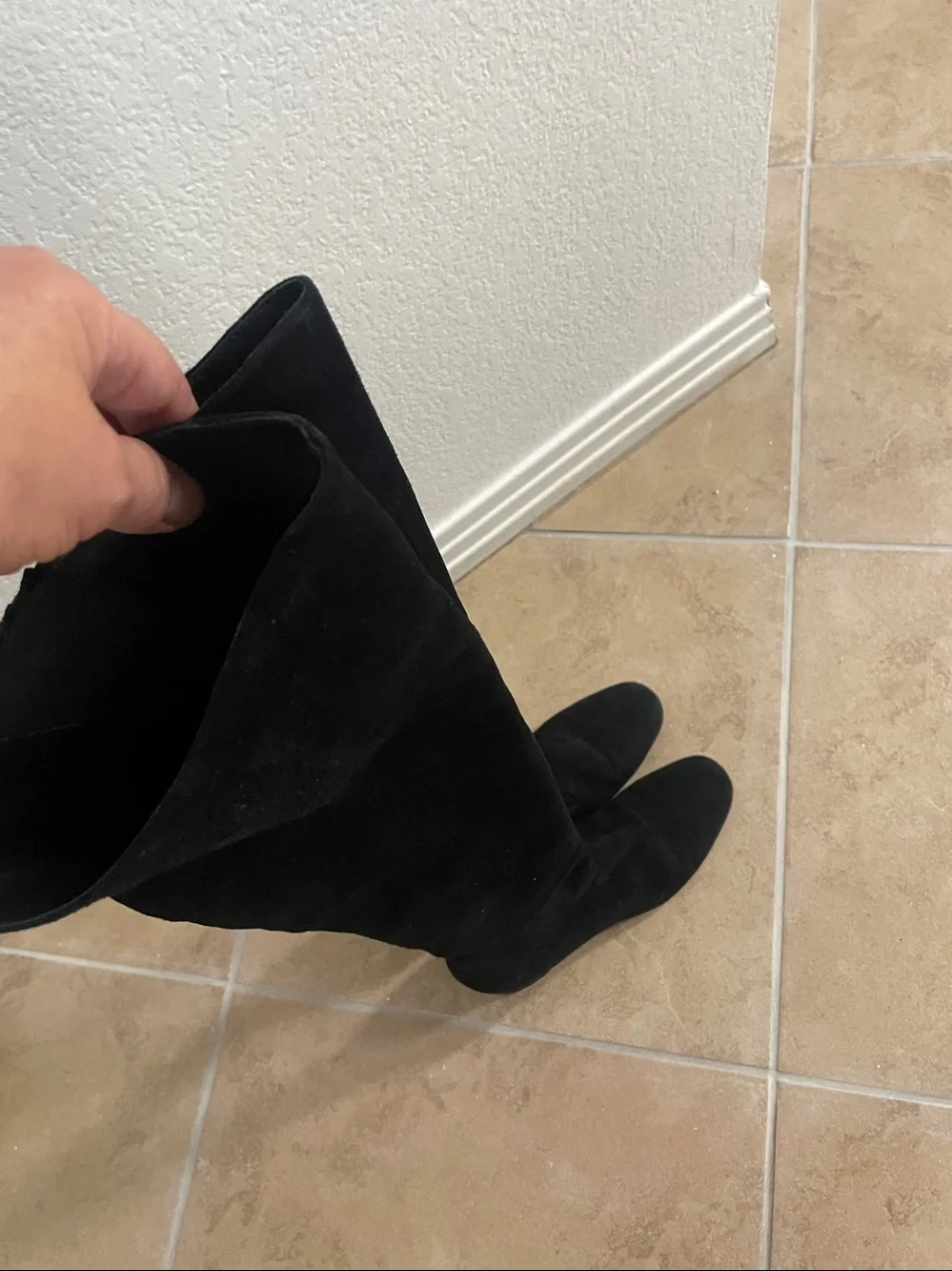 Vince “Blythe” over the knee boots black all leather/suede US 8
